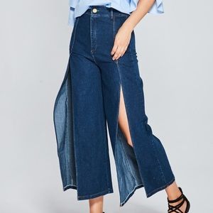 Few Moda Button Slit Front High Waisted Jeans 25